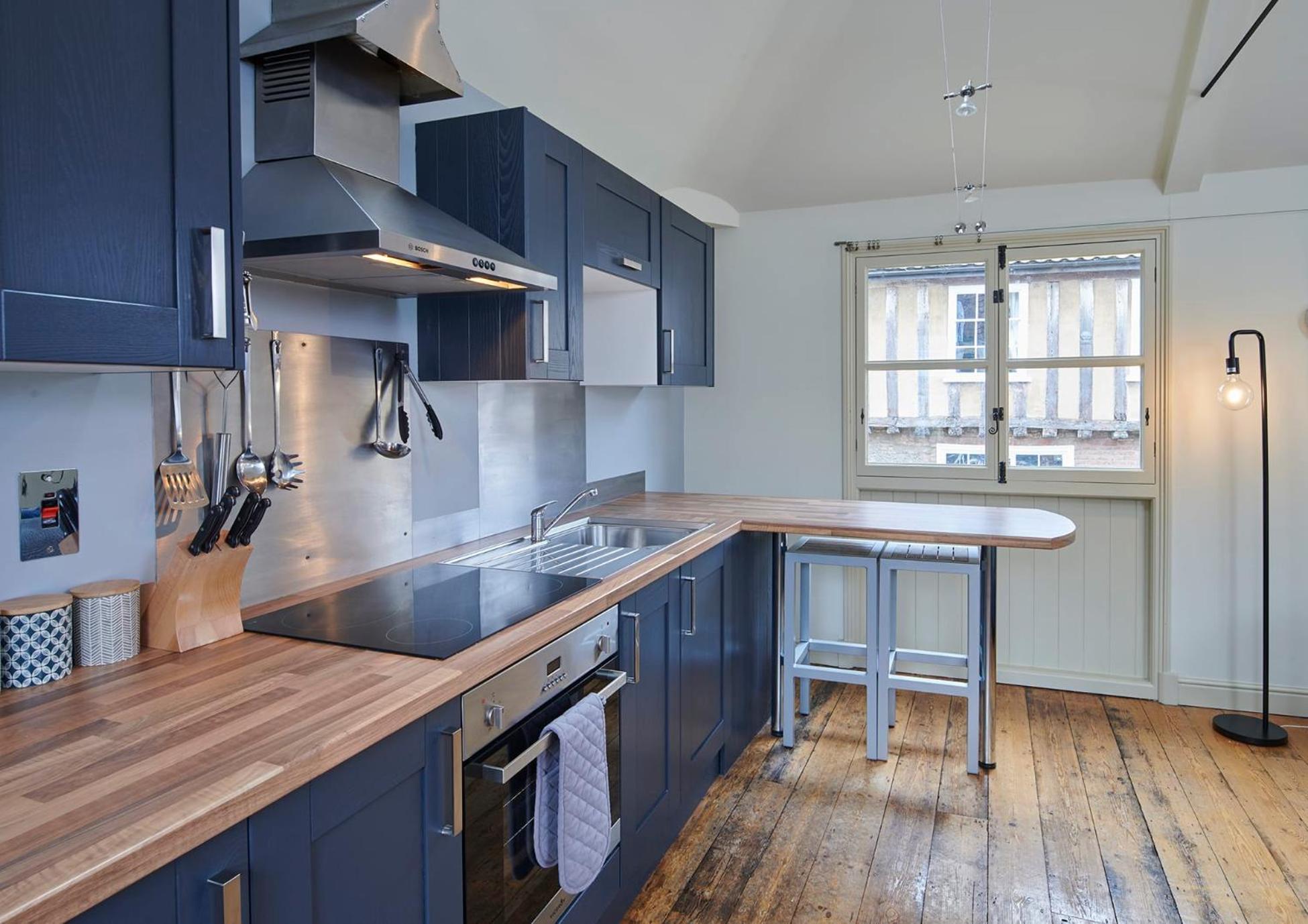 Apartment 2 - Location Sleeps 4 Norwich